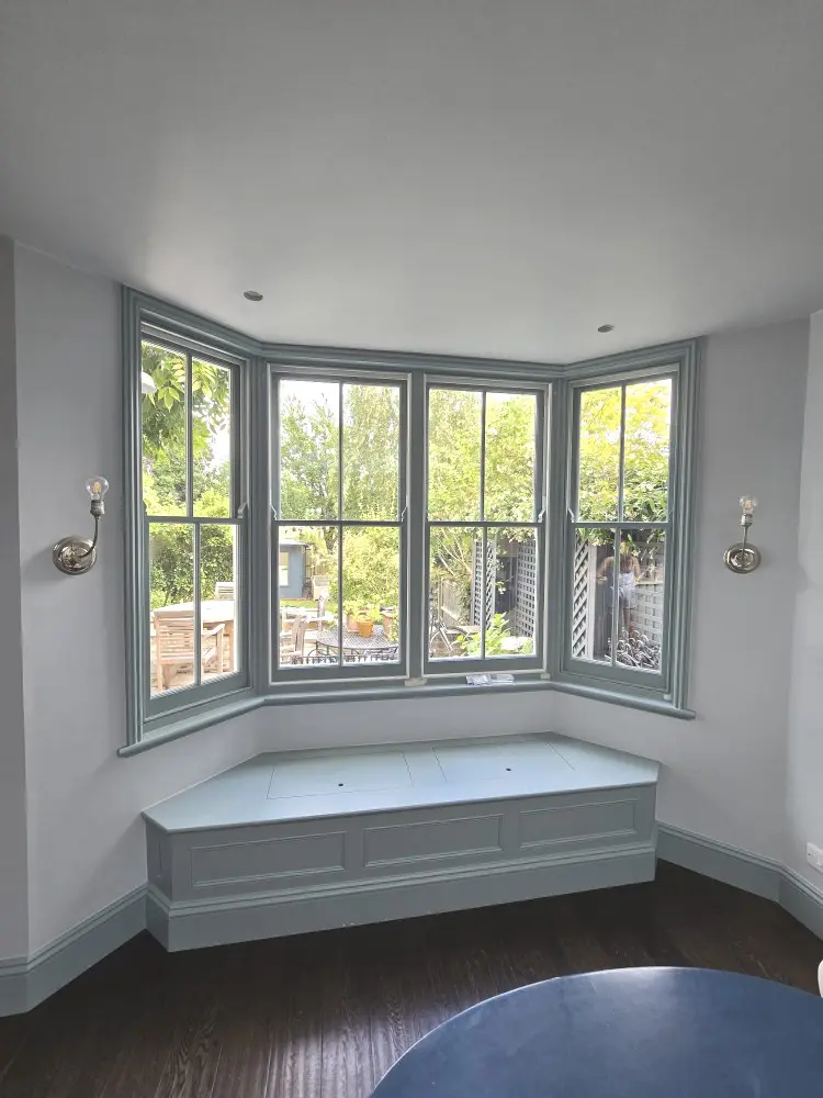 Replacement sash windows London